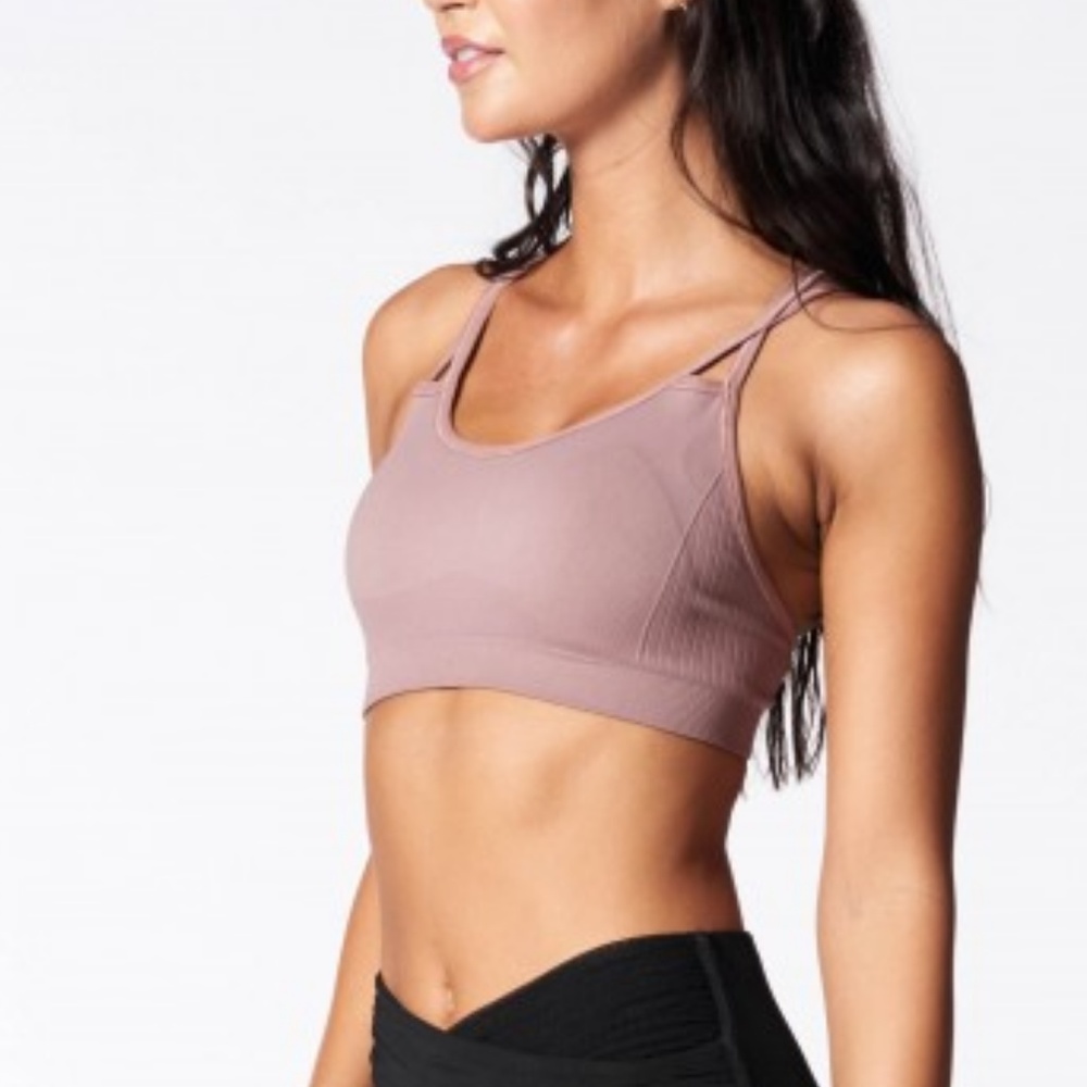 Nux Soft Strappy Sports Bra - Picture 2 of 3